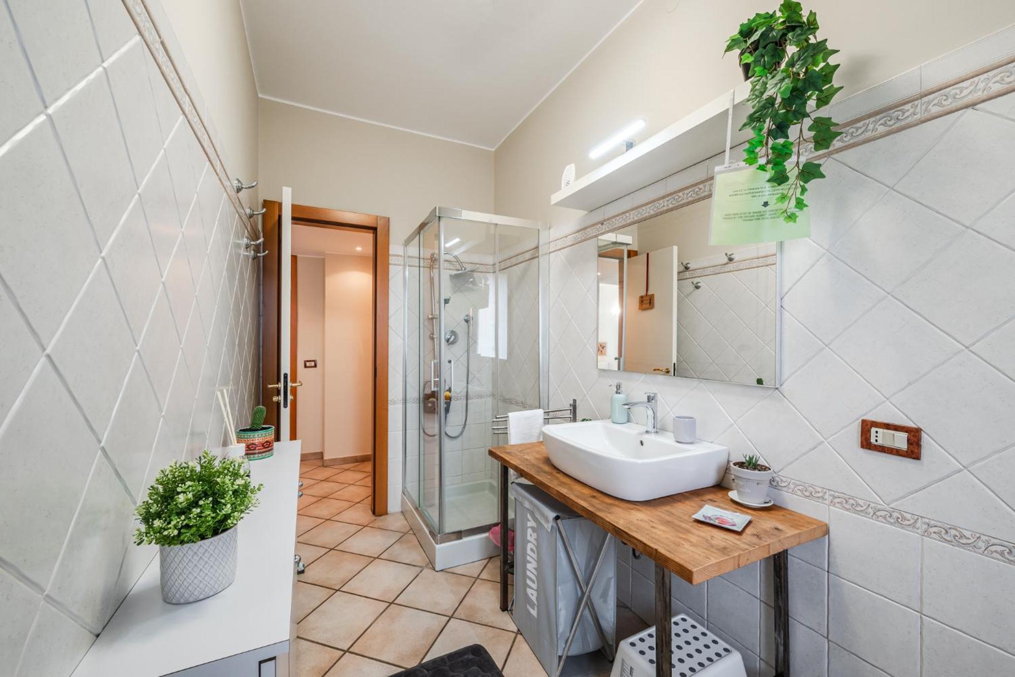 The Circle - Ampio Sui Navigli - Self-check In Milan